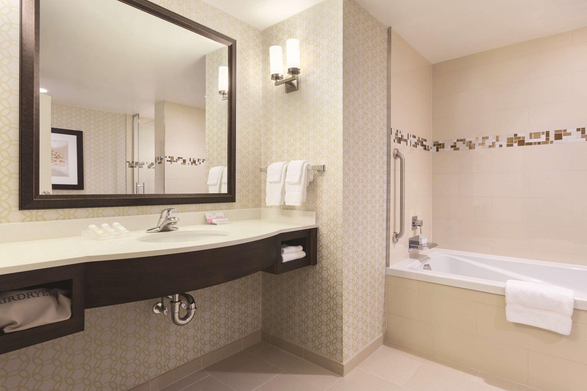 Hilton Garden Inn Wallingford/Meriden Dış mekan fotoğraf
